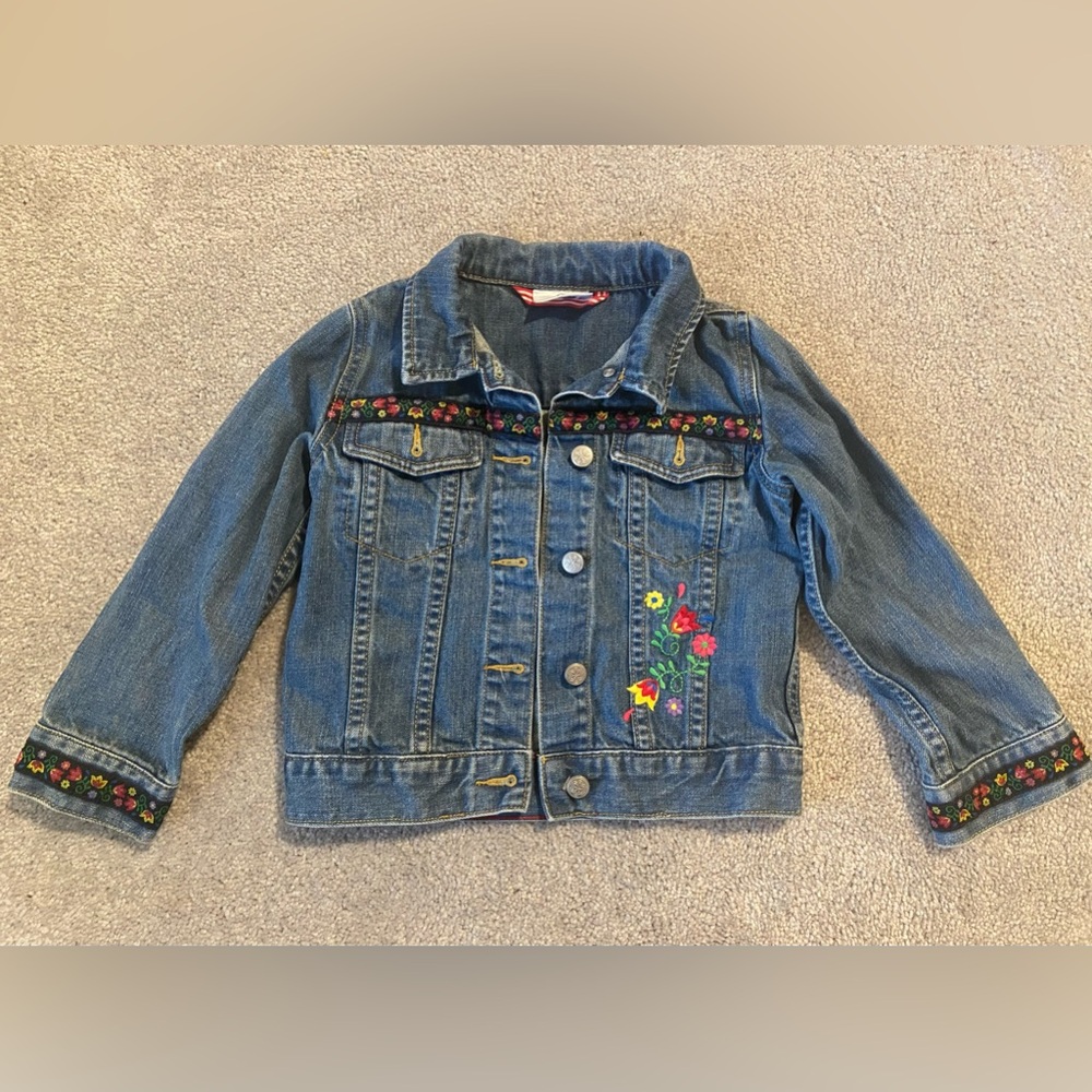 HANNA ANDERSSON Toddler Girl 5T Jean Jacket Flower Embroidery